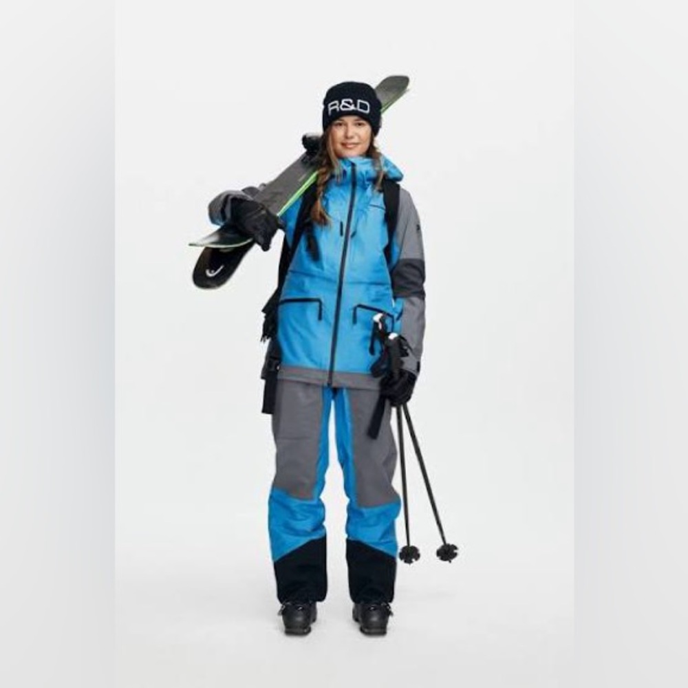 Peak Performance Ski Shell Jacket - Picture 3 of 6